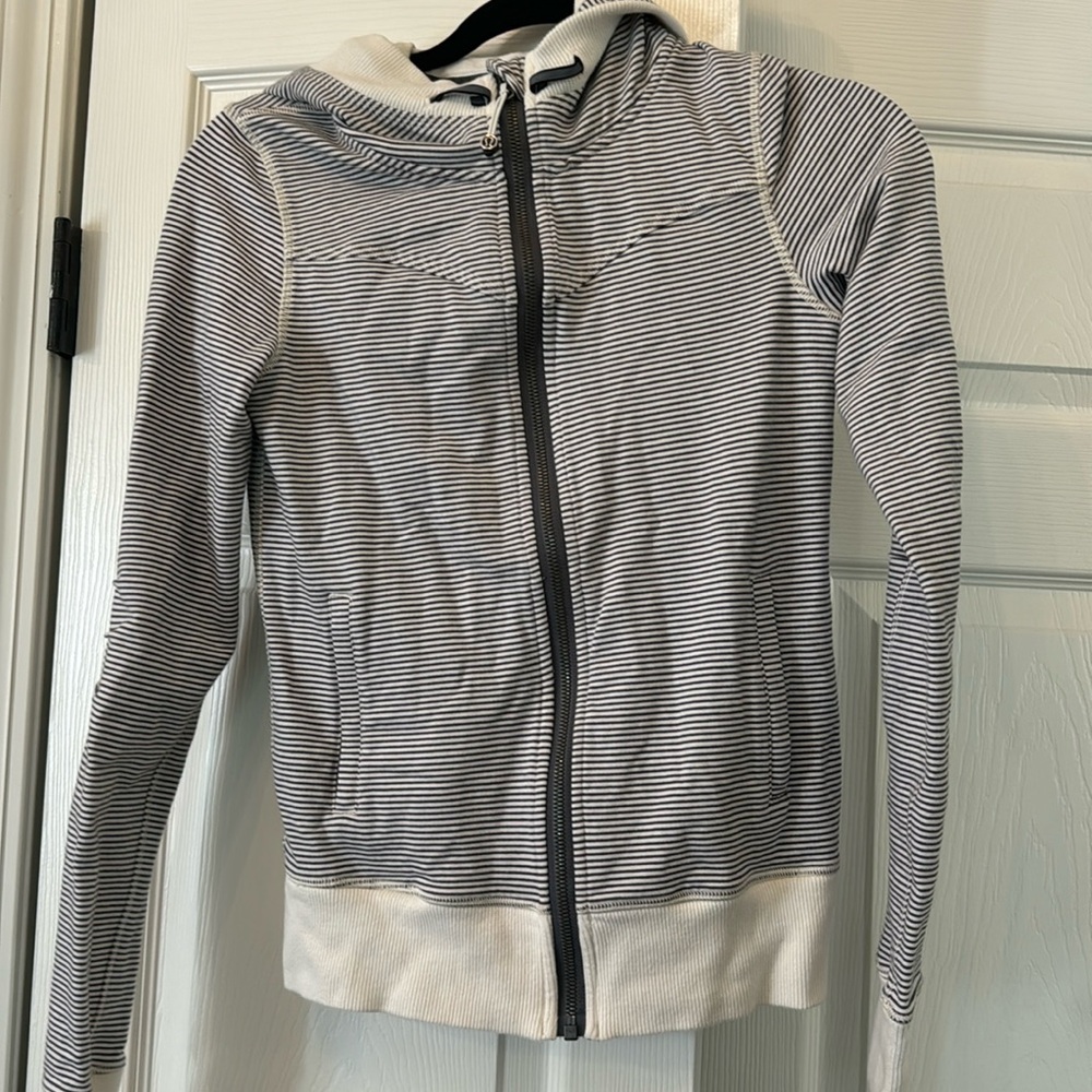 Lululemon jacket